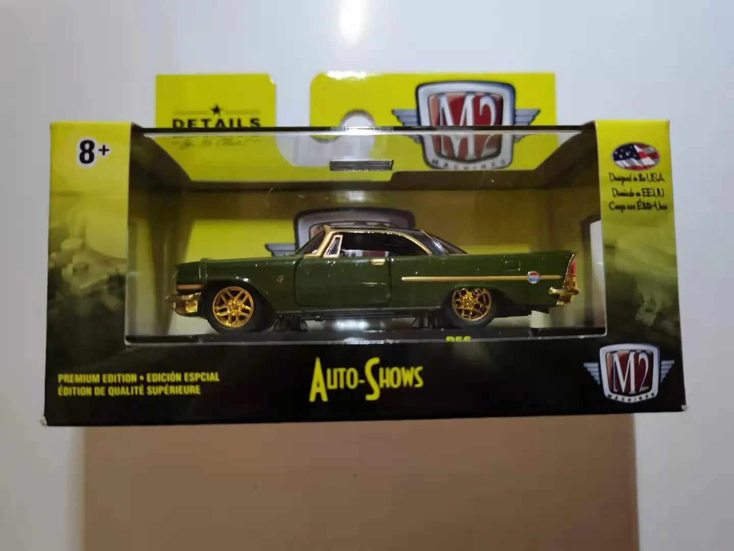 

M2 машины 1/64 CHRYSHER 300C коллекция металлических литых моделей автомобилей