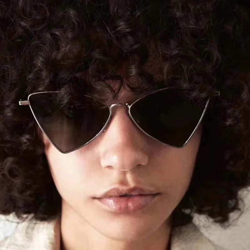 

Солнцезащитные очки в металлической оправе для мужчин и женщин