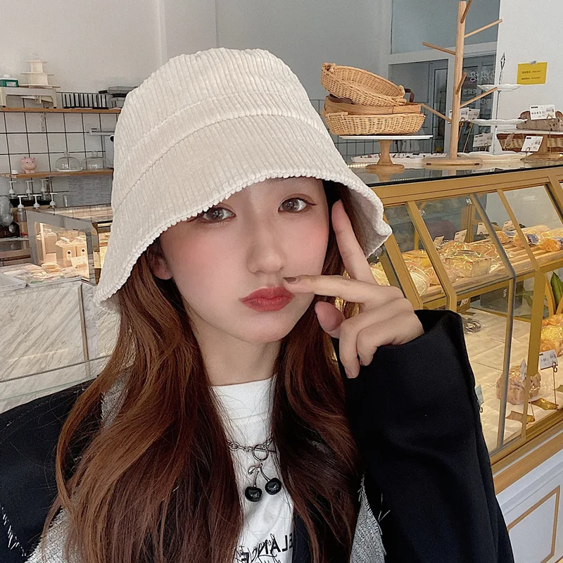 Осенне-зимняя шапка в рыбацком стиле Женская Корейская версия черная