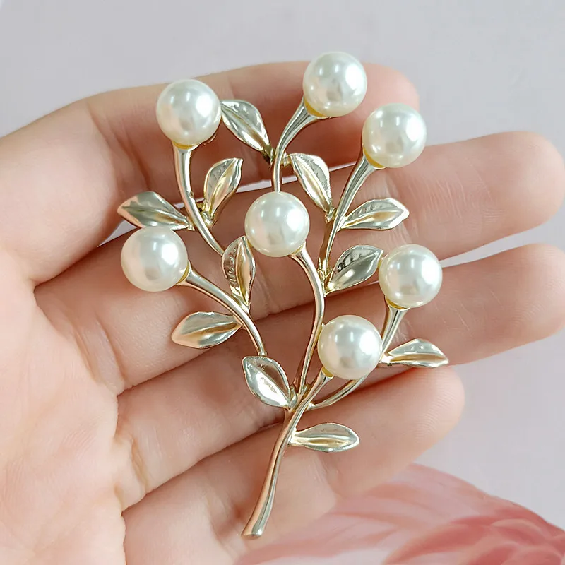 

10 шт./лот модные золотые листья полые листья Подвески для ожерелья Свадебные ювелирные изделия брошь аксессуары