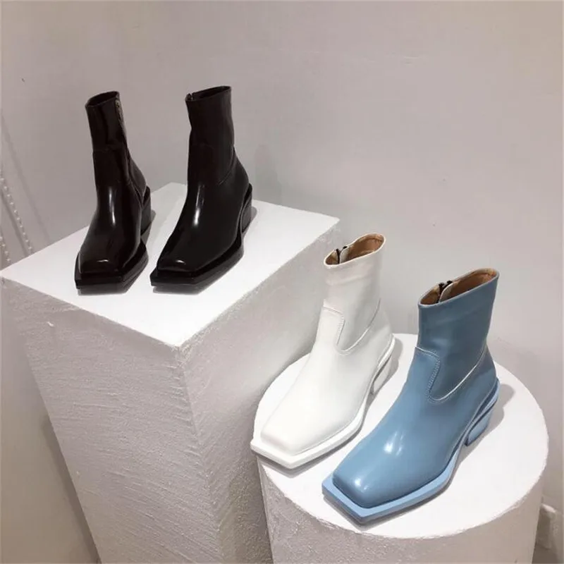

Women Ankle Boots Winter Designer British Style Chelsea Boots Ladies Low Heels Flats Shoes Female Zip Martin Elegant Booties