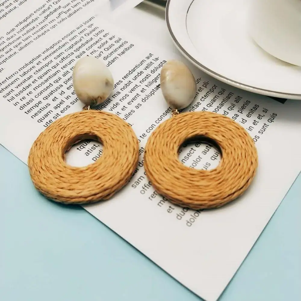 Модные женские сережки качественные плетеные вручную серьги из