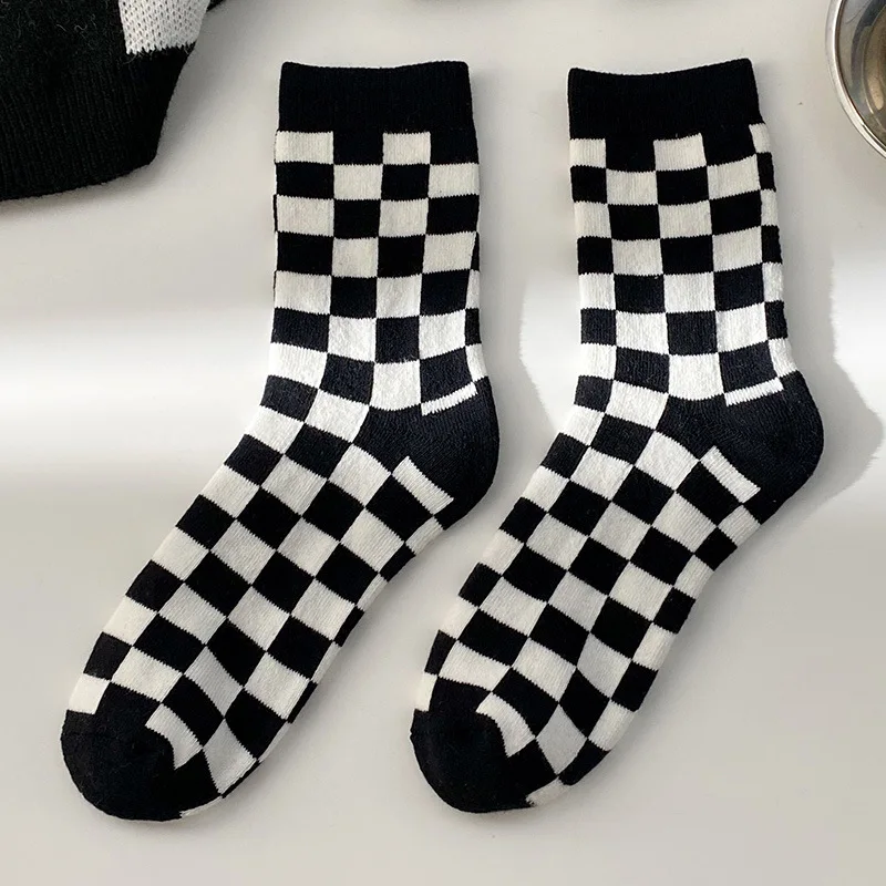 5Pairs/lot New Witner Thick Warm Wool Women Checkerboard Socks Geometric Checkered Socks  Hip Hop Cotton Unisex Towel Socks