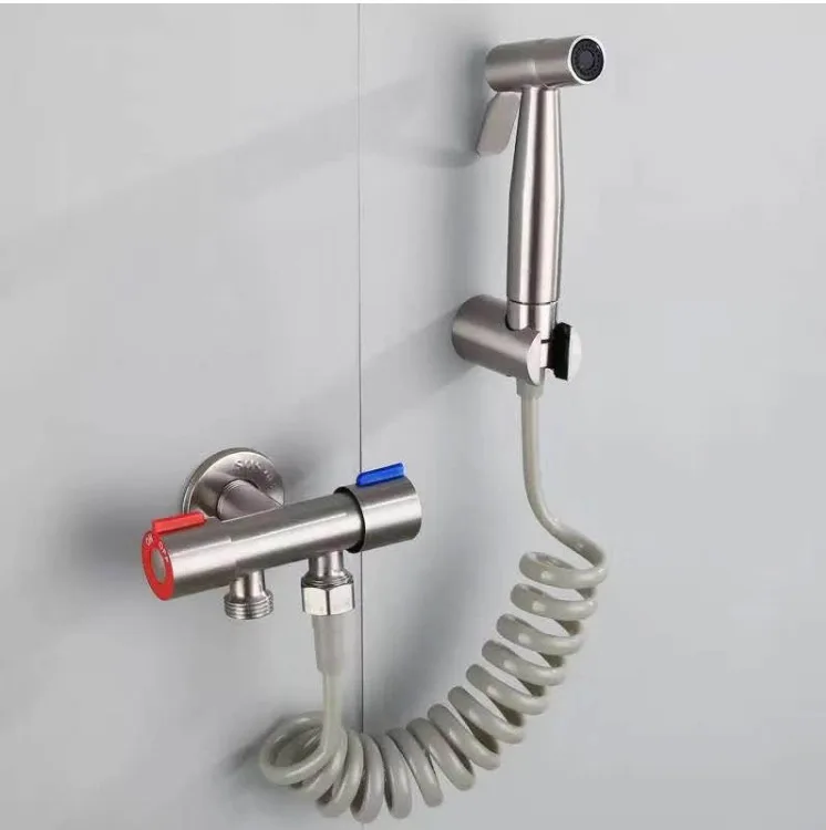 

Handheld Toilet, Faucet, Sprayer, Toilet, Toilet, Spray Gun and Switch, 304 Stainless Steel Material Washer.