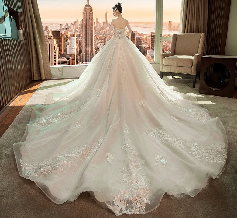 

Женское свадебное платье со шлейфом, винтажное кружевное бальное платье с цветочной аппликацией, 2020