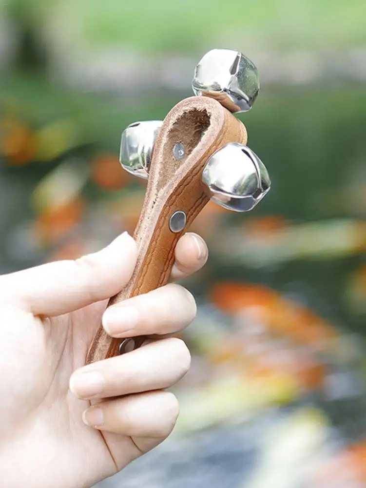 Три колокольчика ручной Колокольчик кожа музыкальные погремушки инструменты