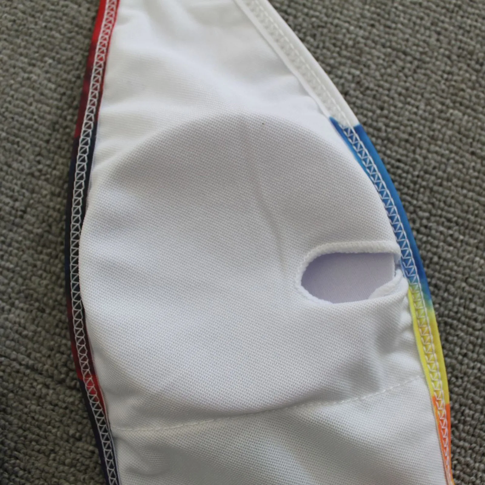 Женское пикантное боди с открытой спиной и V-образным вырезом женское сплошное