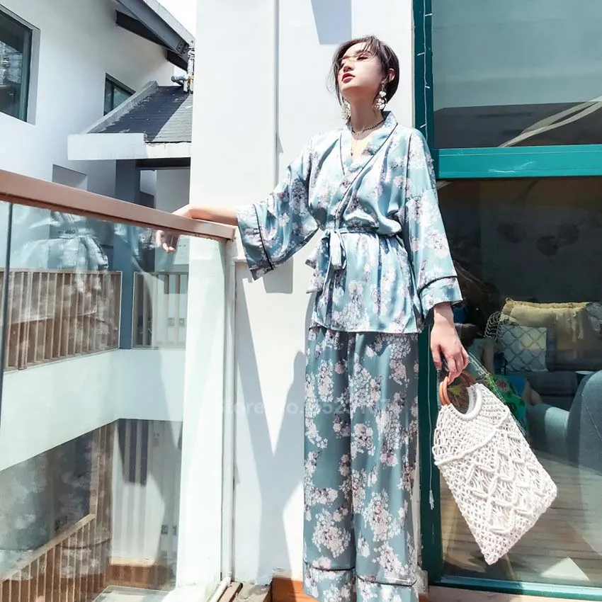 Пижамный комплект женский с V образным вырезом юката в японском стиле цветочным