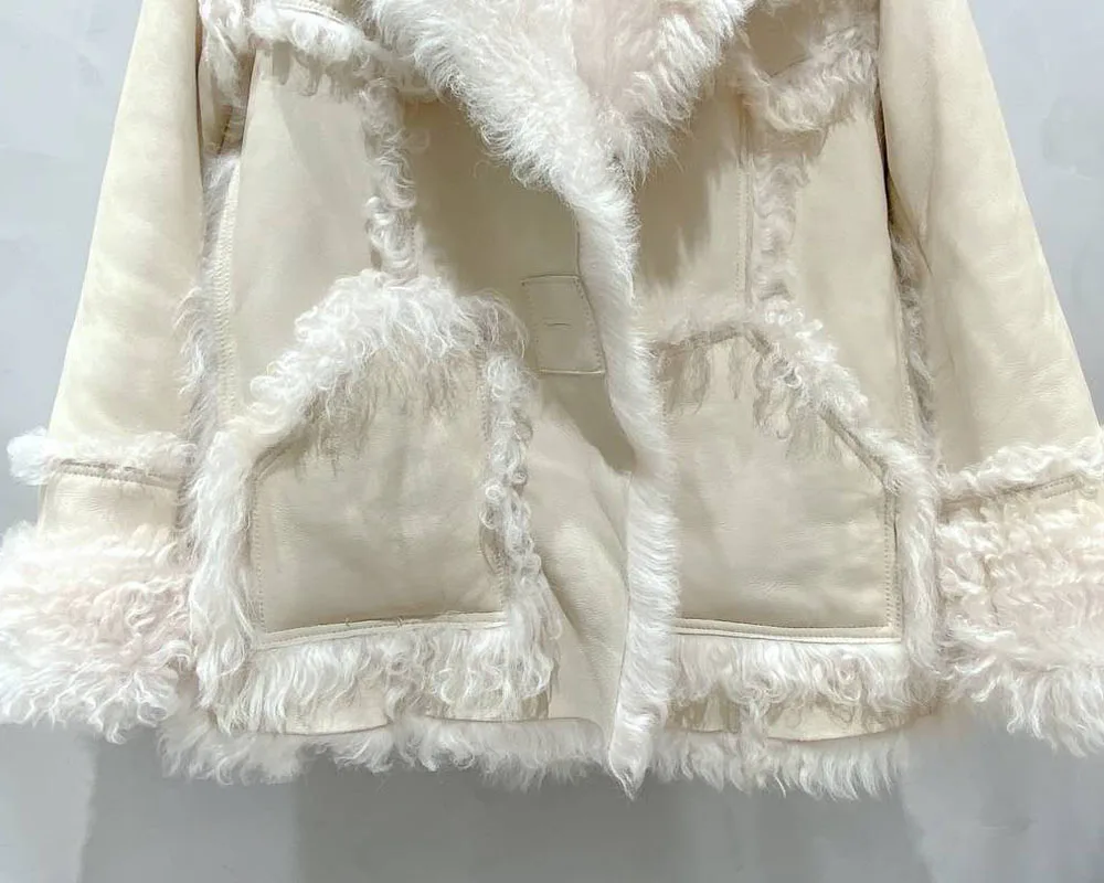 

Fur Natural Real Sheep Coat Winter Clothes Women Short Style Moto & Biker Wool Linning Turn-Down Collar Thick Warm FN00998