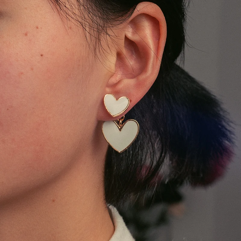 

Women's Earrings Korean Heart Drop Earrings for Women Statement Geometric Pendats Gold Earring 2020 Fashion Trend Female Jewelry