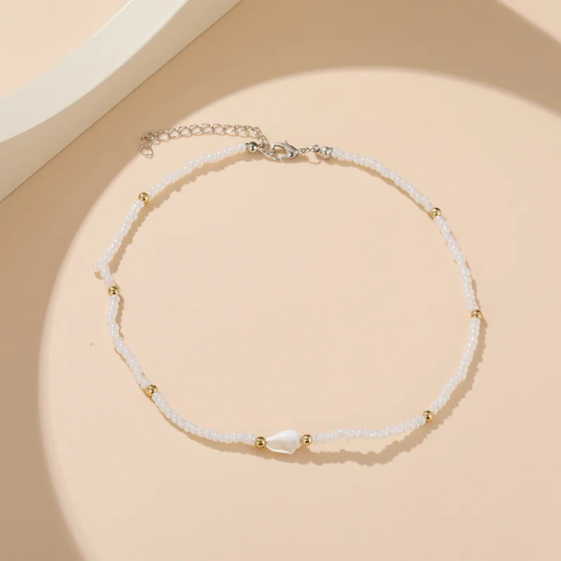 

Wholesale Shell Pendant Jewelry Bohemia White Rice Beads Choker Necklace for Women Girl 2021