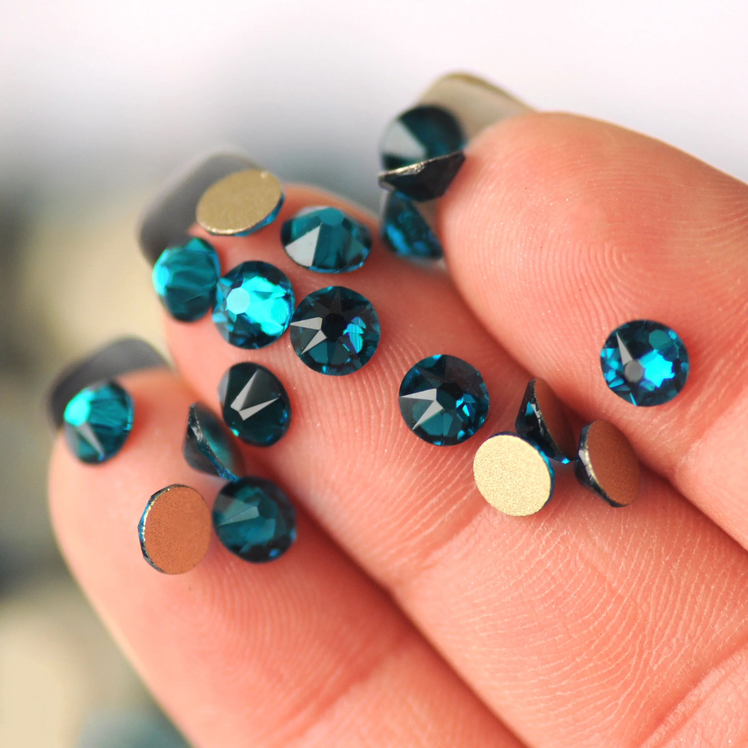 Blue Zircon Новинка 2088 стразы, не исправление, 8 больших, 8 маленьких, сделай сам, стразы с кристаллами, на плоской задней части, стразы для одежды, украшения для ногтей - Цвет: Blue Zircon