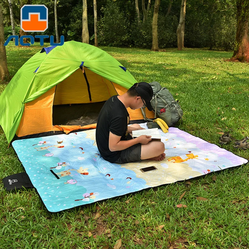 

Outdoor Beach Mat, Ultrasonic Washable Picnic Mat, Moisture Proof Mat for Camping Tent, Easy to carry, Portable Camping Mat