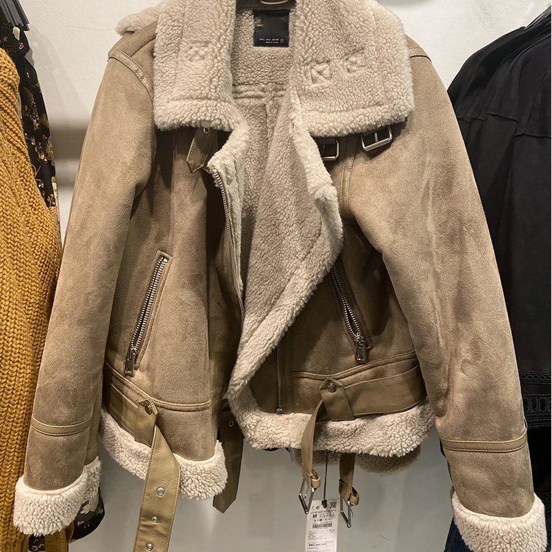 

FTLZZ Winter Faux Shearling Sheepskin Fake Leather Women Jackets Lady Thick Warm Suede Lambs Short Motorcycle Coats