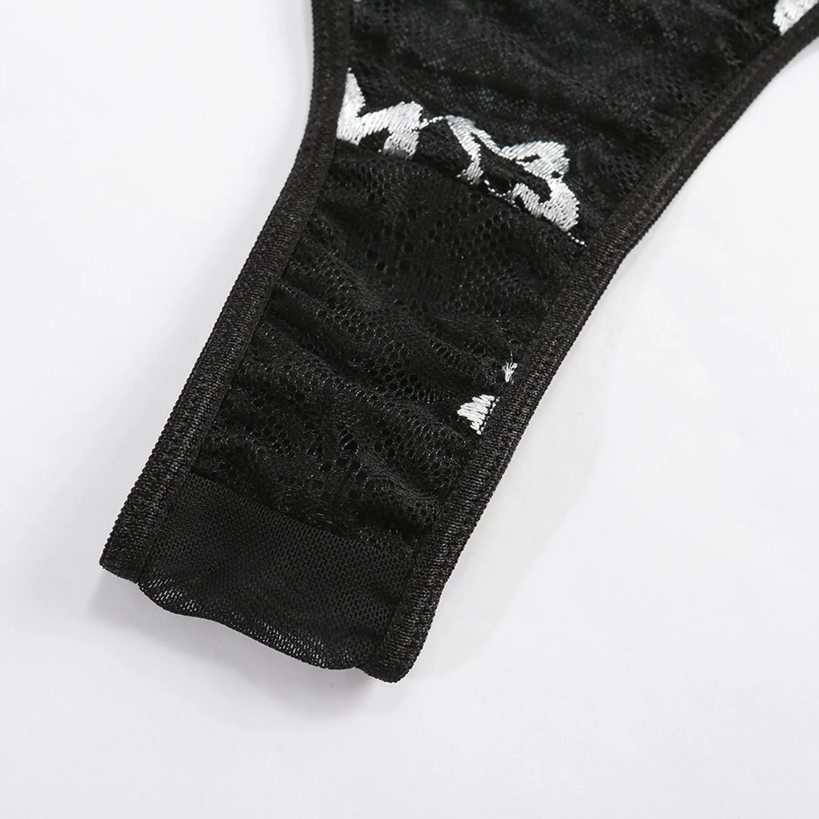 

Sexy Thong Lace Push Up Bra Set Thong Lingerie Women Underwear Sets Intimates Embroidery Floral Bra Brief Sets Pajamas