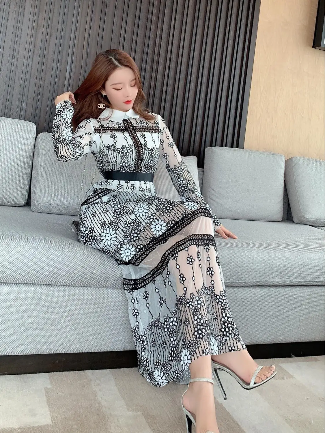 Self-Portrait Style Long Sleeve Daisy Flower Embroidery Mesh Maxi Dress 2019 Autumn Women Turn Down Collar Sequins |