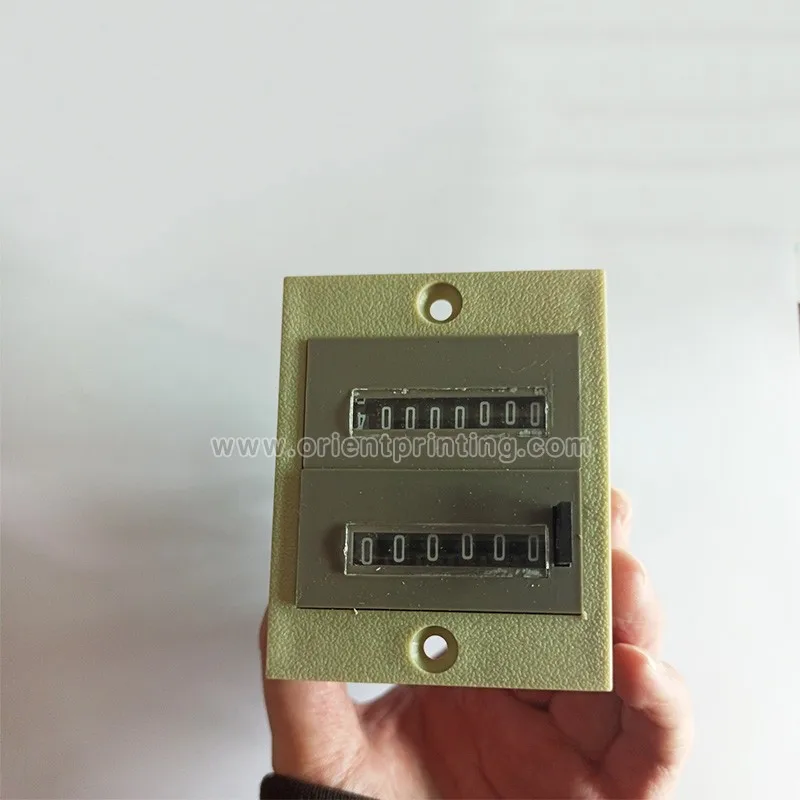 

Счетчик листов 00.780.2290 24 В для печатной машины Heidelberg