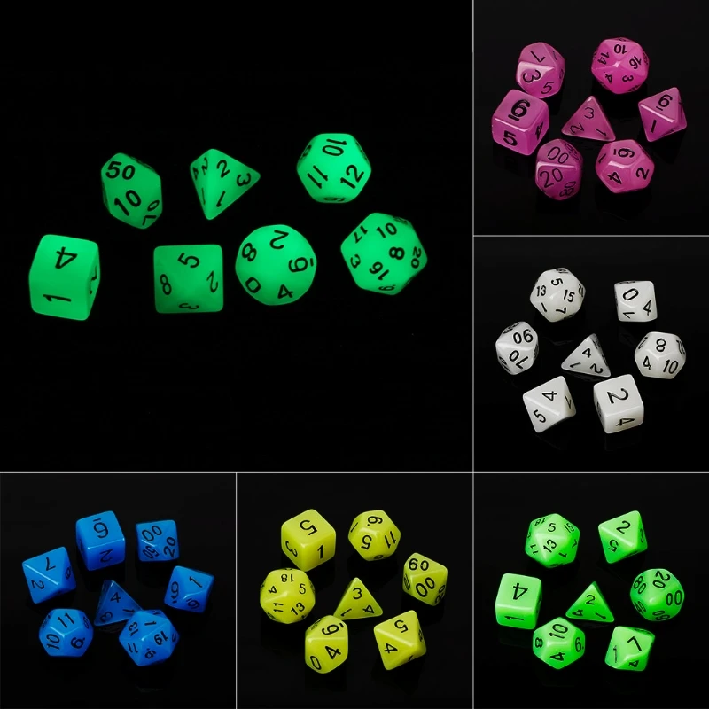 

7 pcs multilateral 15mm Transparent Cube Round Corner Portable Table Playing D0LB