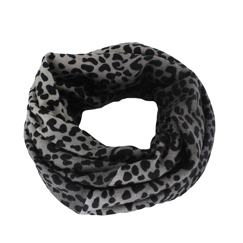Miaoxi модная женская полосатая шапка, женские шапочки Skullies, повседневный полиэстеровый Леопардовый шарф, шапка, два использованных осенне-весенних теплых шапки