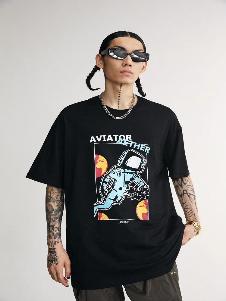 

Summer personality street fashion cartoon astronaut printing couple loose short-sleeved T-shirt everyday wild 2021