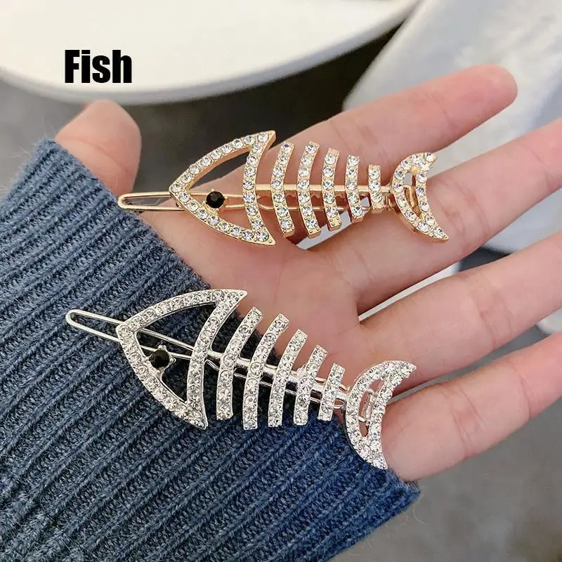

Stylish Rhinestone Hairpin Korean Rhinestone Fish Shaped Hair Claws Clip Women Crystal Hairpin Sweet Banana Barrettes Hairgrips