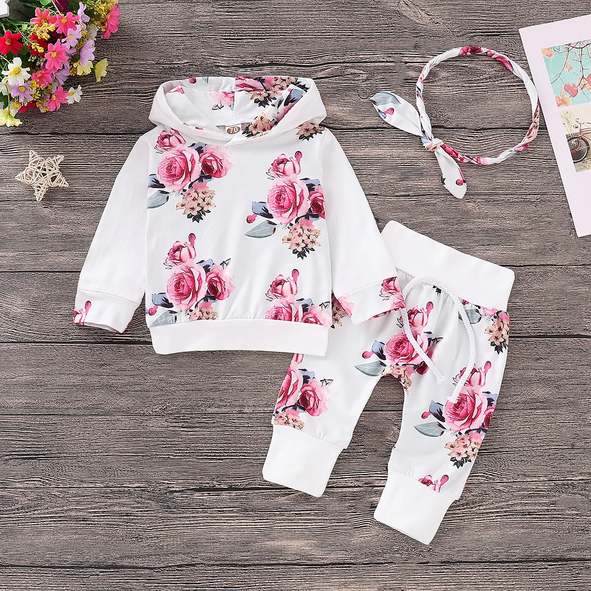 

PatPat 2021 New 3-piece Trendy Flower Patterned Hoodie, Pants and Headband Set for Baby