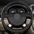 Черный чехол рулевого колеса автомобиля из натуральной кожи для шевролет Авео лова Buick Excelle Daewoo Gentra 2013 2015 Lacetti 2006 - 2012