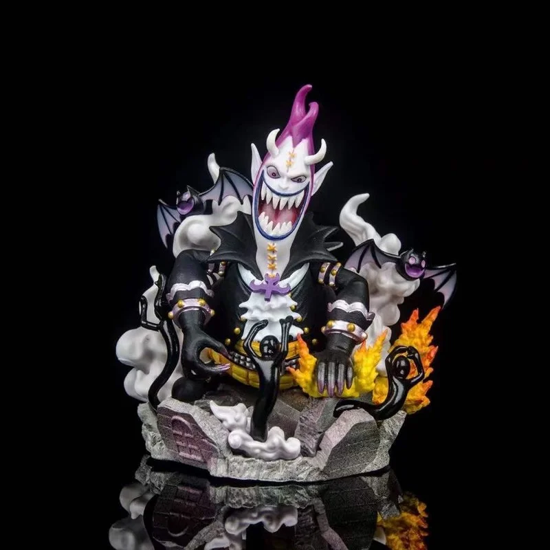 

14cm Japanese anime Figure One Piece Modeling Gekko Moria PVC Action Figure One Piece Figure Collectible Model Doll Toys Figure