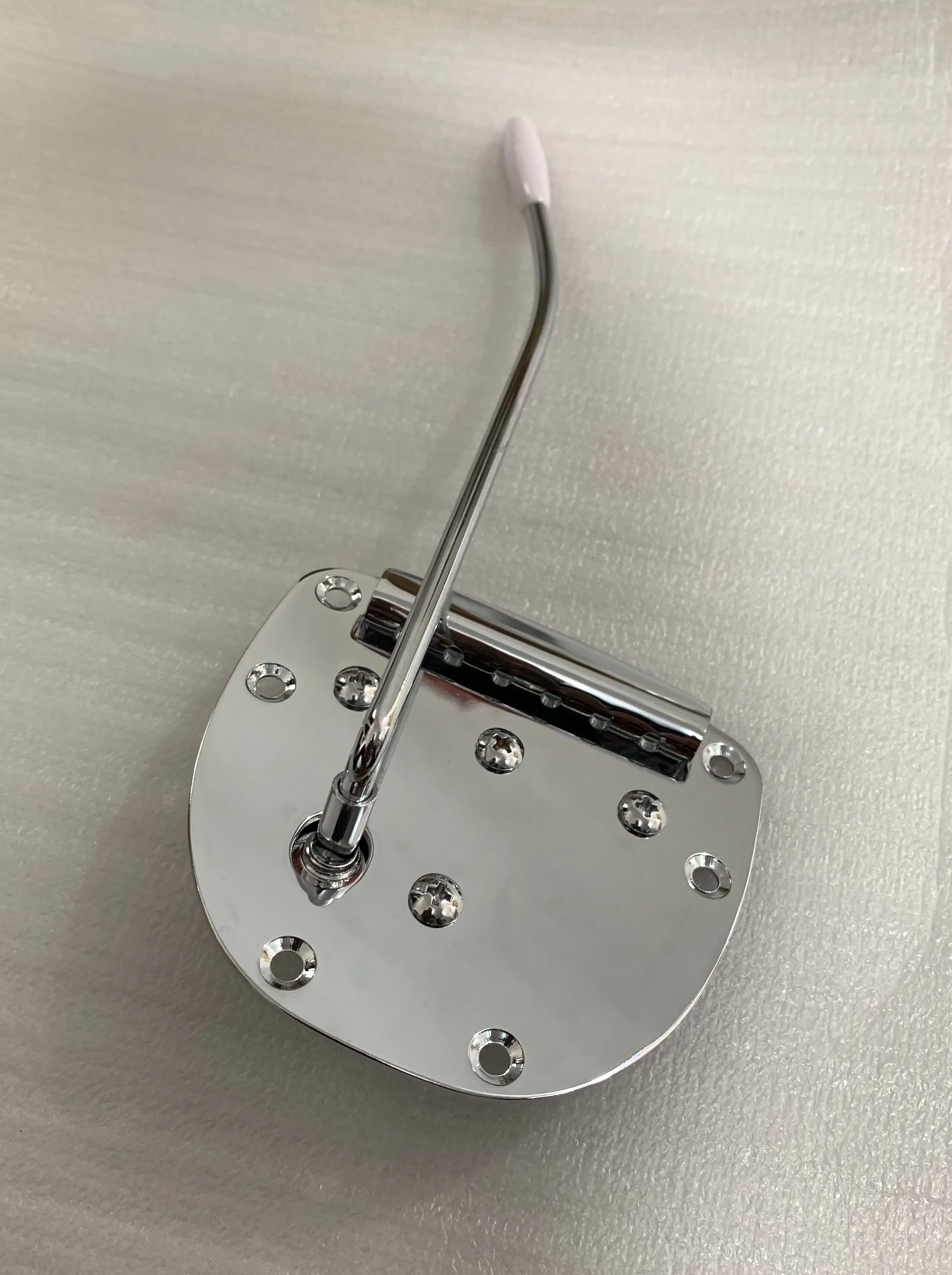 Tremolo para Jazzmaster Acessórios de Música Ponte Padrão Profissional Jaguar Guitarra Elétrica Chrome Cor L042 –
