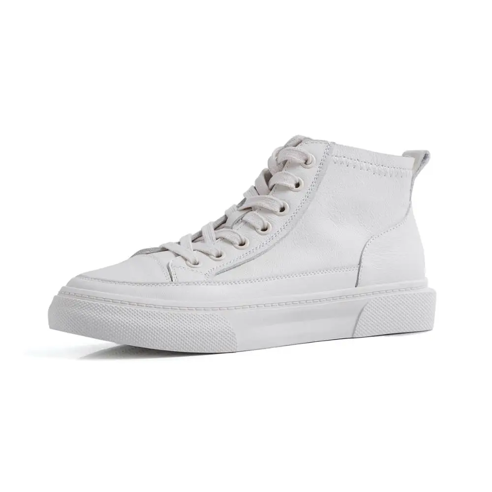 Женские кроссовки из натуральной кожи на плоской подошве с круглым носком в