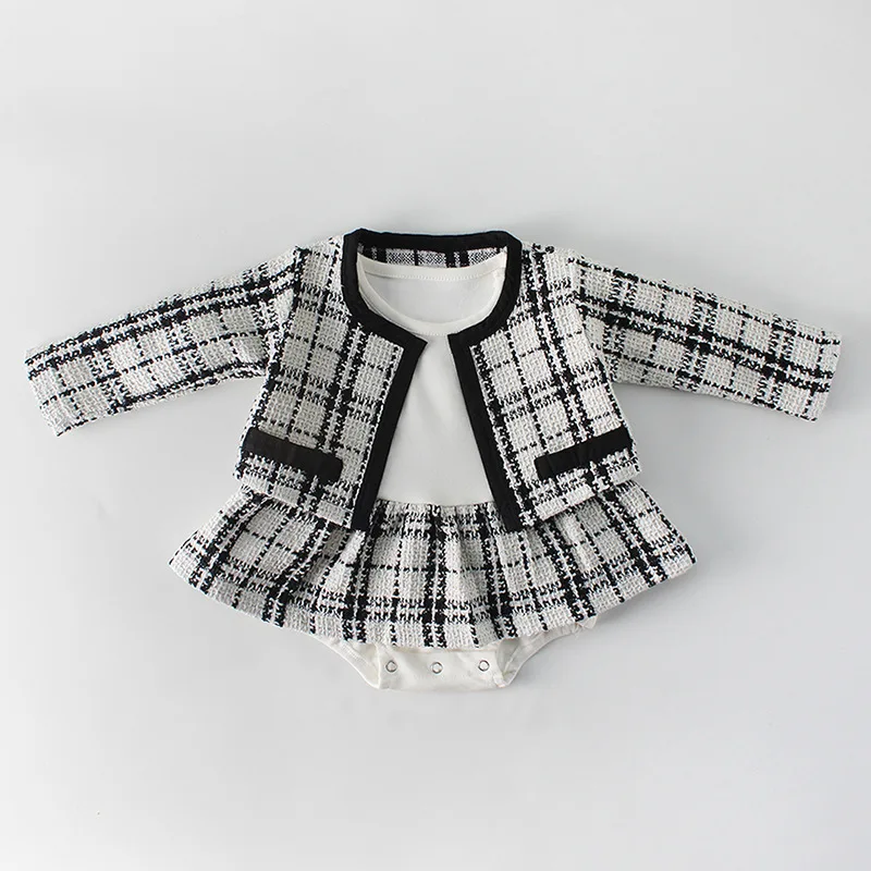 

Ins Baby Girls Crochet Ruffles Plaid Rompers Jackets Outwears 2pcs Sets Grey Color Spring Autumn Cute Baby Children Clothes