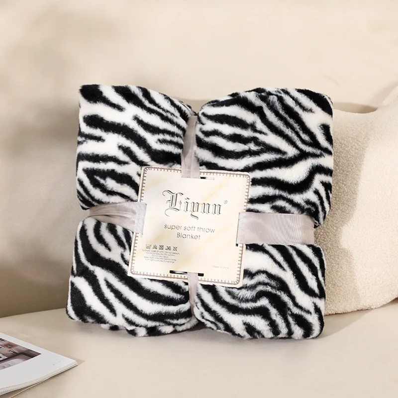 

Sofa Cover Shawl Bedspread Super Soft Warm Plush Blankets Zebra Striped Throw Blanket Fashion Jacquard Print Rabbit Fuzzy Fur