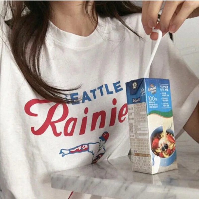 

Женская футболка с коротким рукавом, круглым вырезом и круглым вырезом