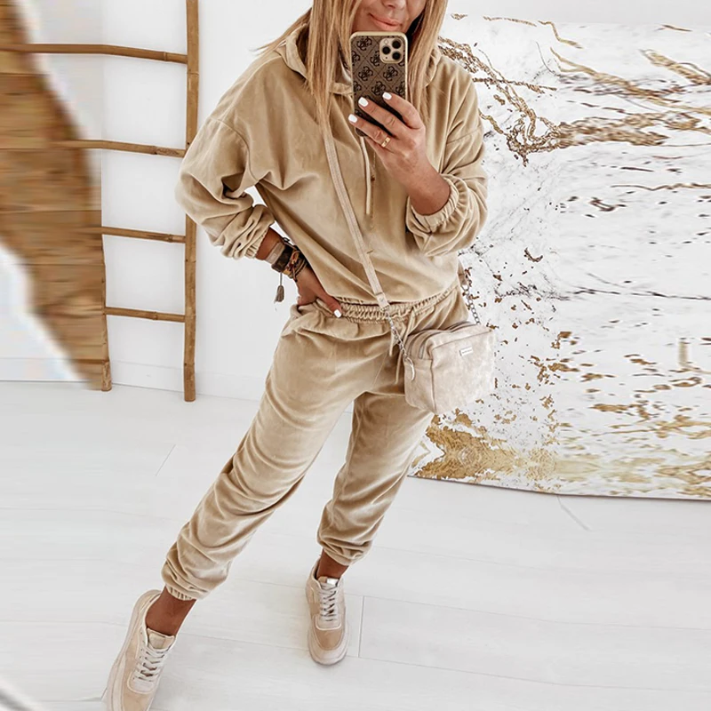 

Fashion Sweatshirts + Sports Long Pants Outfit Solid Velvet Two Piece Set Tracksuit Casual Long Sleeve Loose Women Hooded Suits