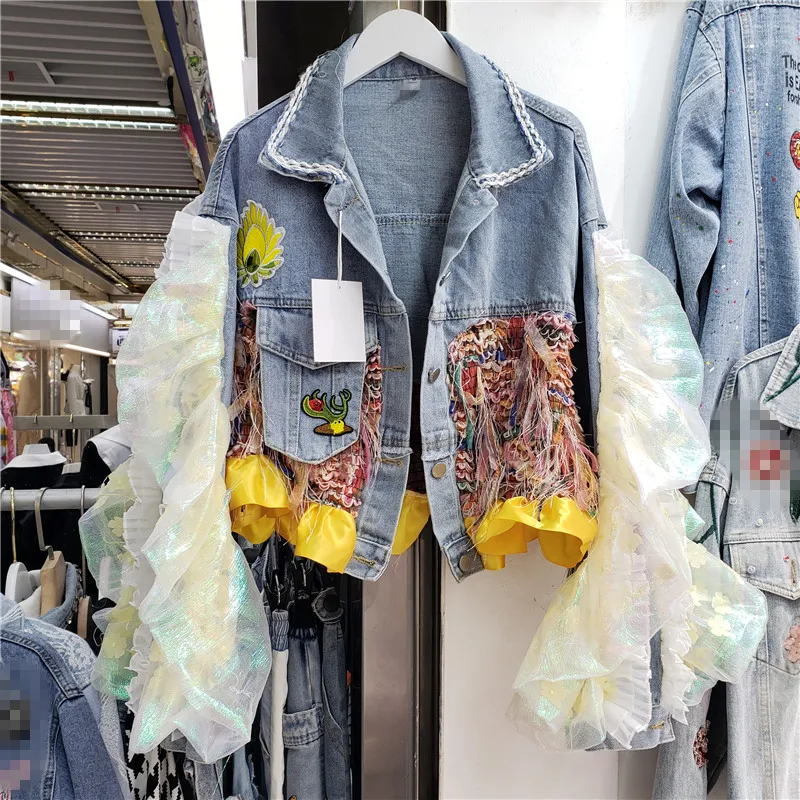

2021 Autumn New Fashion Ruffles Lace Patchwork Denim Jacket Ladies Versatile Dark Blue Cat Patch Loose Jeans Coat for Women