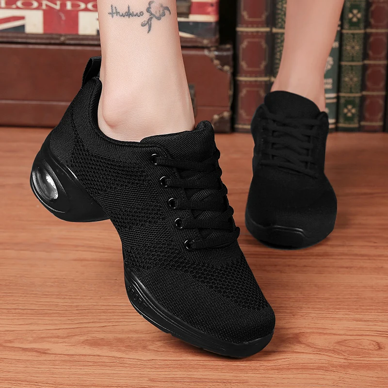 Новинка Дышащая танцевальная обувь с мягкой подошвой Женские спортивные