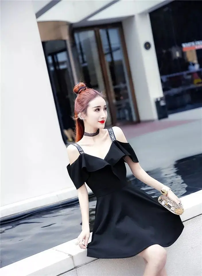 

2021 New Halter Skirt Korean Style Slimming Elegant Sexy V-neck Nightclub Off-Shoulder Dress