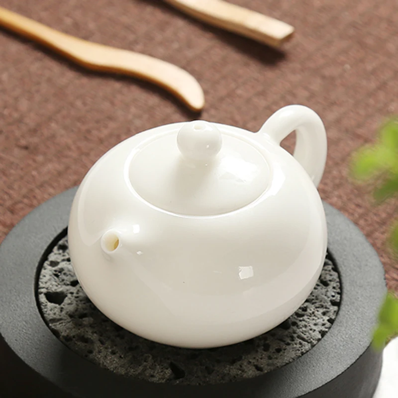 

White Porcelain Teapot Dehua Lamb Fat Jade Porcelain Teapot Pottery Single Pot Kung Fu Teapot with Filter Porcelain Pot Tea Set