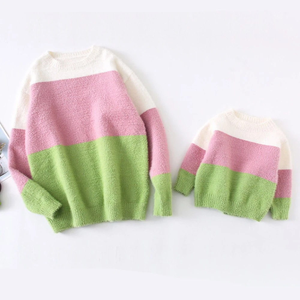 Одинаковые свитера для всей семьи новинка одежда мамы и дочки Модный пуловер