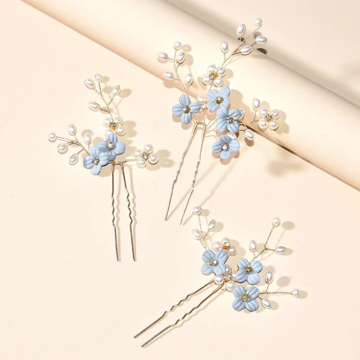 

3pcs Blue Flower U Shaped Hair Pins Pearl Elegant Headwear for Wedding Bridal Women Hair Jewelry Accessories LXH