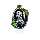 Jingle Bell Хэллоуин Рождество череп эмалированная булавка для девушек панк готика искусственные булавки для лацканов для сумки куртки парусиновой обуви