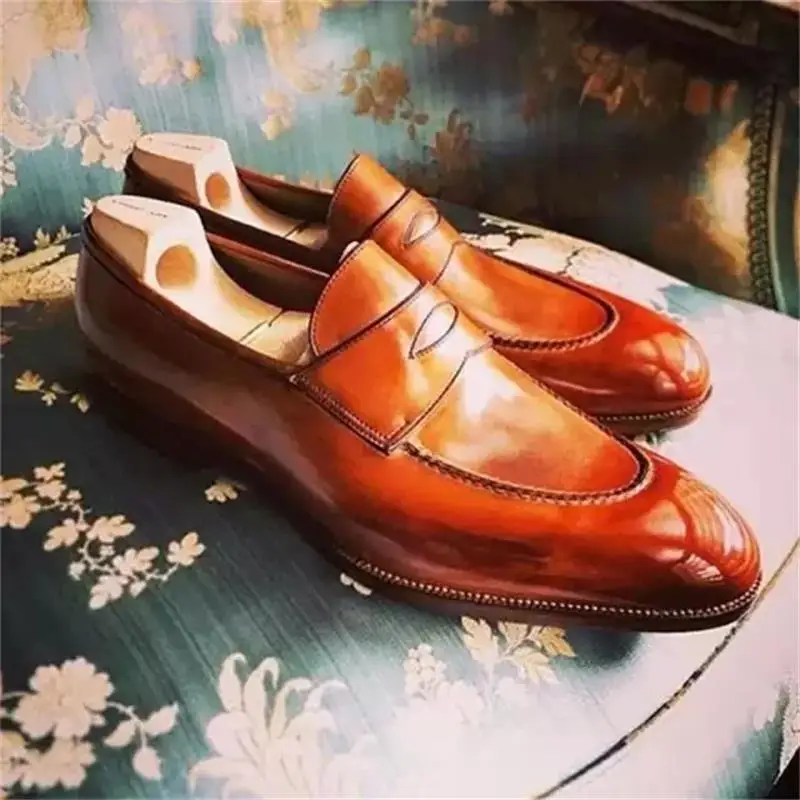 

Новинка Осень-зима 2021, модная Повседневная Деловая коричневая Классическая Удобная деловая обувь Lok Fu из искусственной кожи с круглым носко...