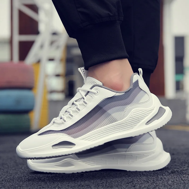 

Men Sneakers Summer Breathable Shoes Super Light Casual Shoes Male Tenis Masculino Sneakers White