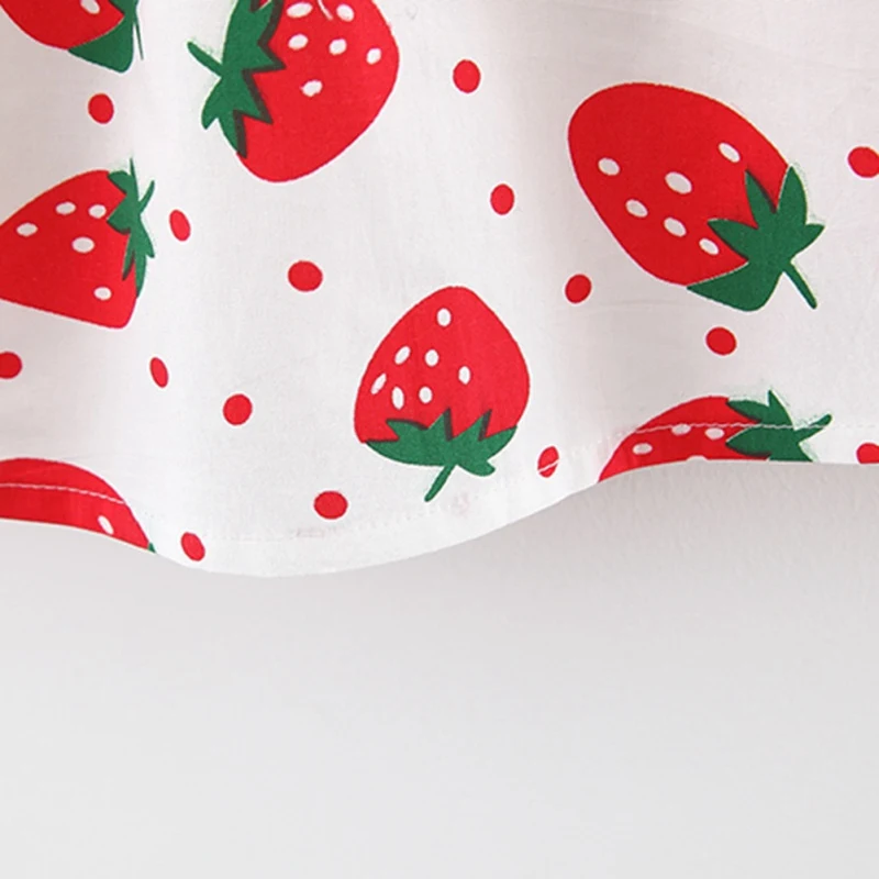 Милое Платье с принтом клубники для маленьких девочек Детское платье принцессы