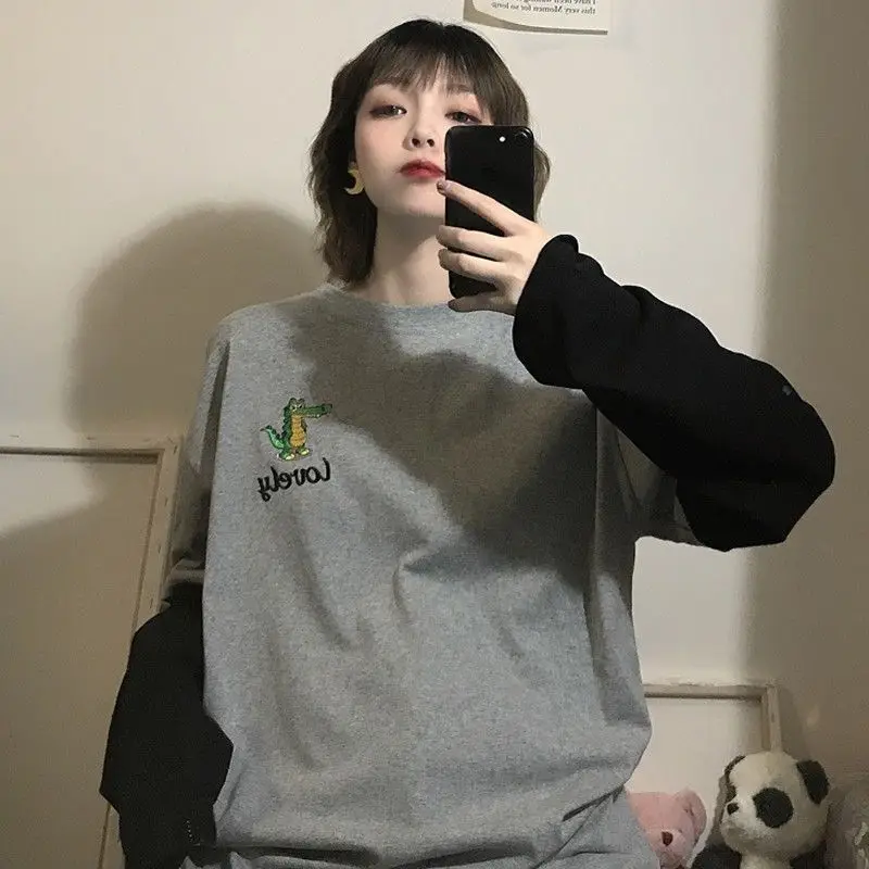 

Футболка женская Студенческая Корейская версия модная свободная тонкая сетчатая красная одежда в стиле «бойфренд» имитация двух длинных рукавов