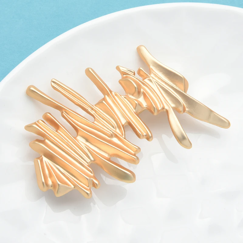 

Wuli&baby Big Geometric Shape Brooches For Women Men Party Casual Brooch Pins Gifts