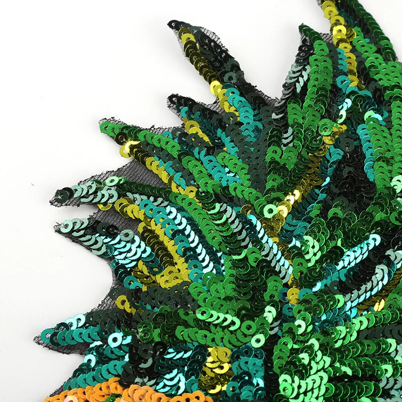 С рисунком ананаса с блёстками вышивкой знак пришиван на одежде швейная