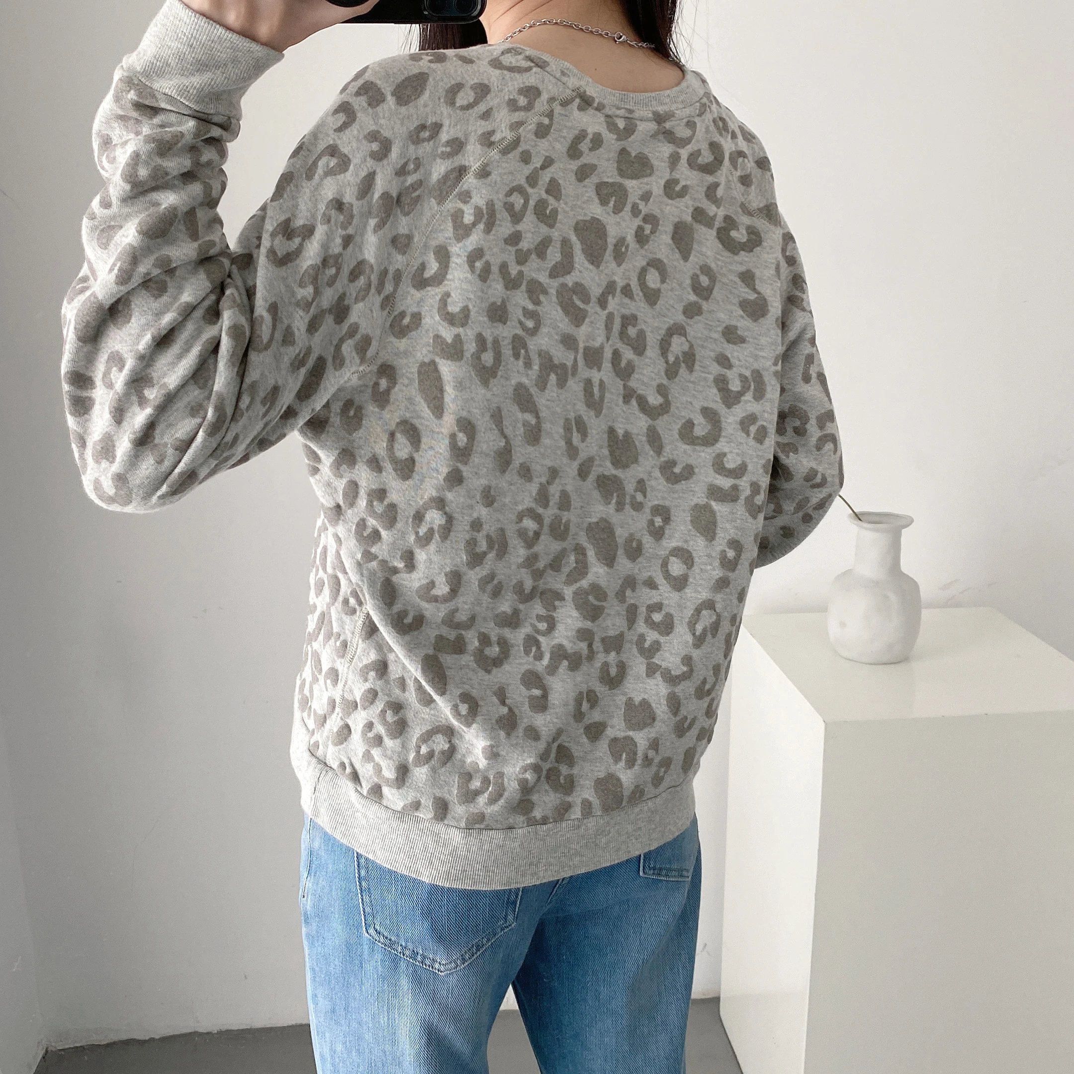 

Women Hoodies Women's Solid Color Round Neck Sweater Autumn 2021