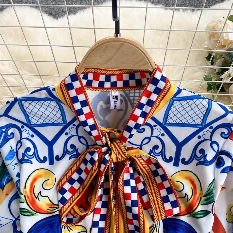 Женский комплект из 2-х предметов рубашка с бантом на воротнике и кружевные