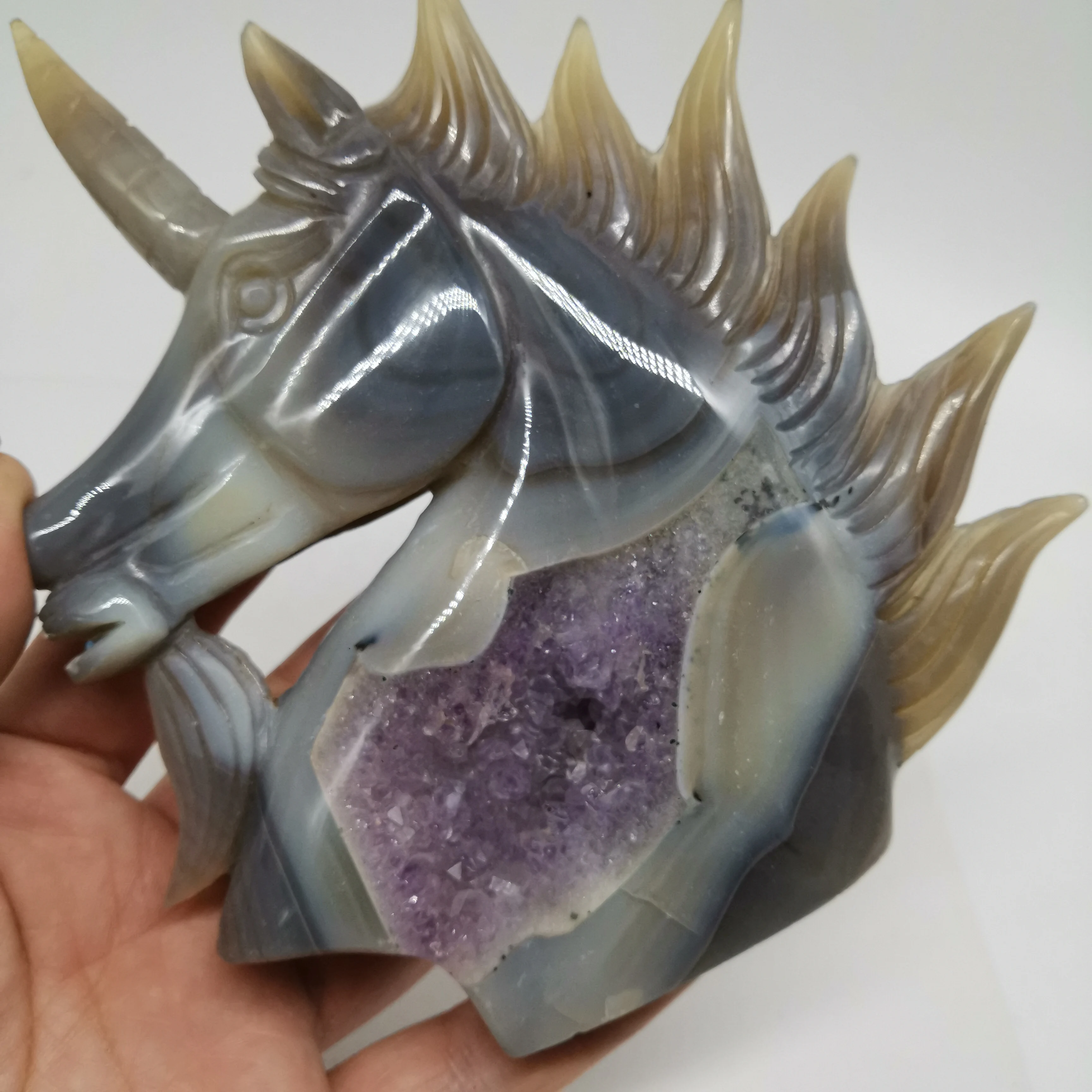 356 г высокое качество и изысканный резной натуральный агат геоде Единорог